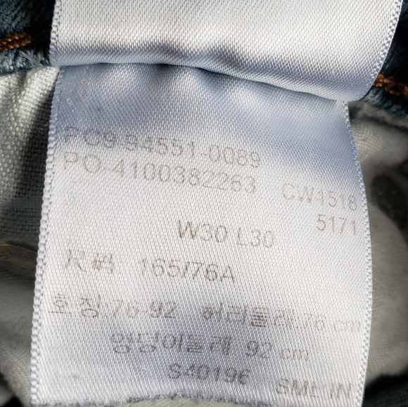Ladies Levi Strauss & Co. Signature Jeans - Picture 8 of 8
